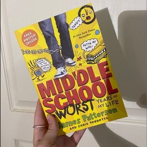 MIDDLE SCHOOL THE WORST YEARS OF MY LIFE BOOK